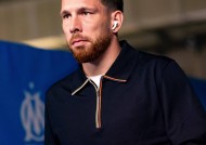 乐鱼-关于今晚法甲传出新动向，阿森纳扳平良机，管理层表态：管理层满意，球探报告显示潜力的信息